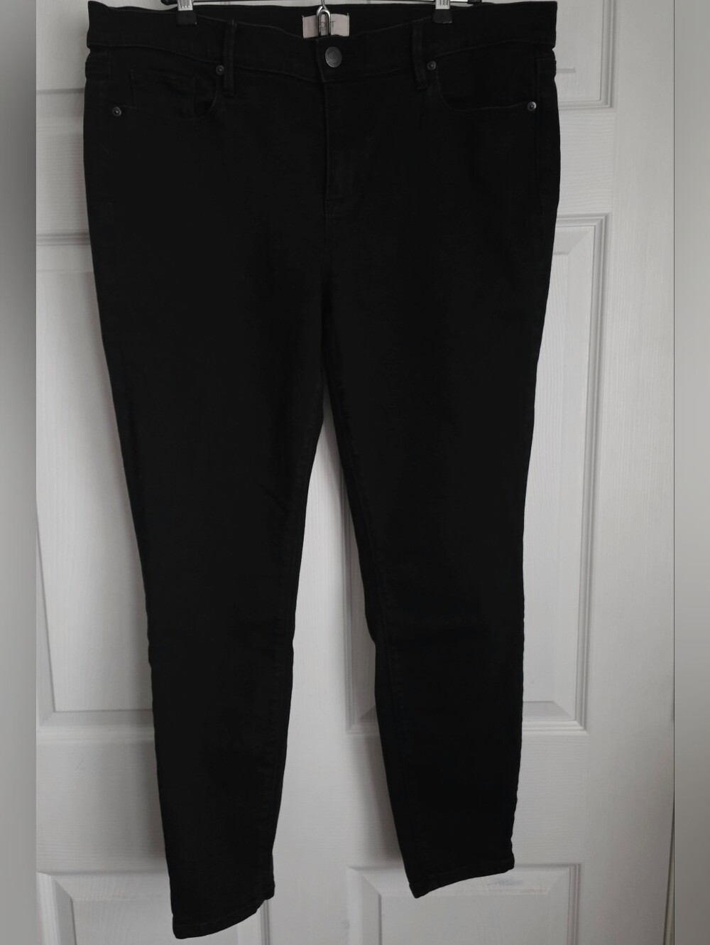 LOFT Outlet Modern Skinny Jeans in Black โ Size 14